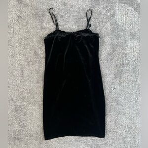 uo embroidered ponte straight neck dress Vineyard Vines Blythe Ponte Dress Jet Black / L main image 0